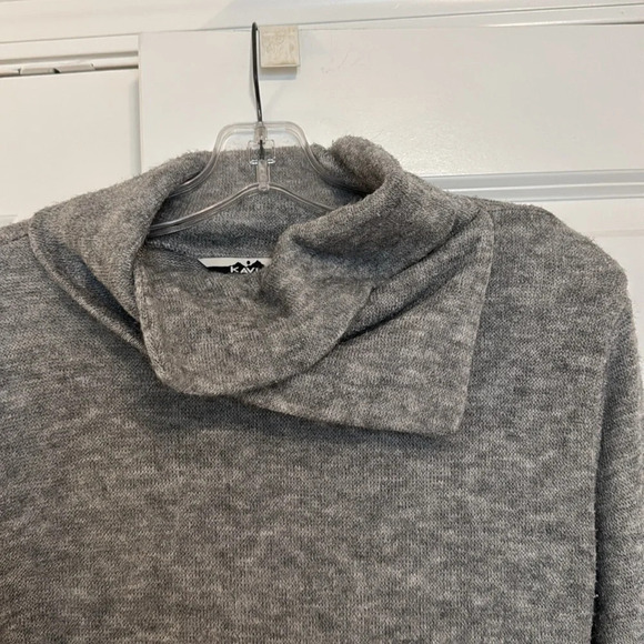 Kavu - Sweetie Sweater Size Medium Gray - Picture 3 of 8